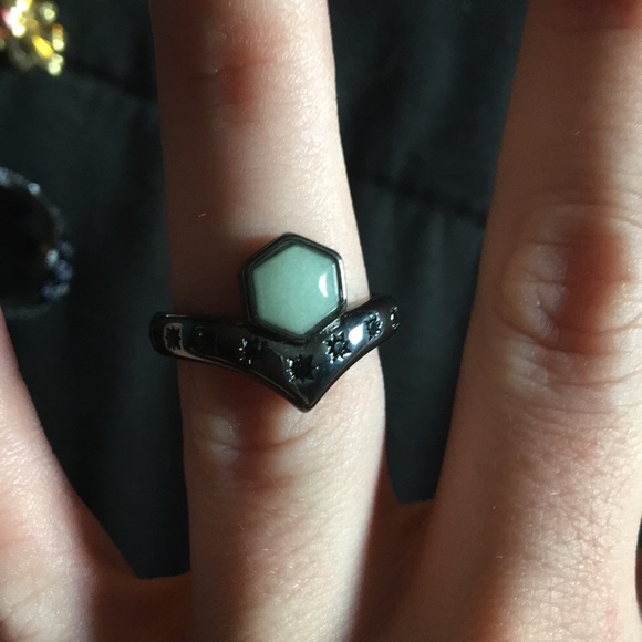 Rings - Picture 3 of 4